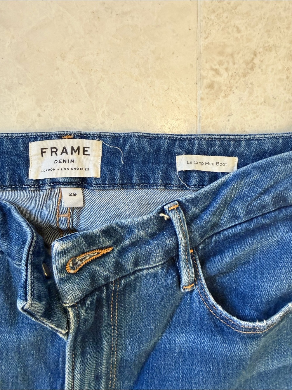 Frame Denim Blue Le Crop Mini Boot Jeans - Picture 2 of 3